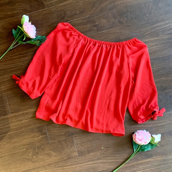 J. Crew Factory Tops - J. Crew Off the Shoulder Blouse sz XS